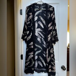 Black Feather Print Kimono